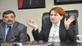 SİLİVRİLİLER AKŞENER’İ BAĞRINA BASTI