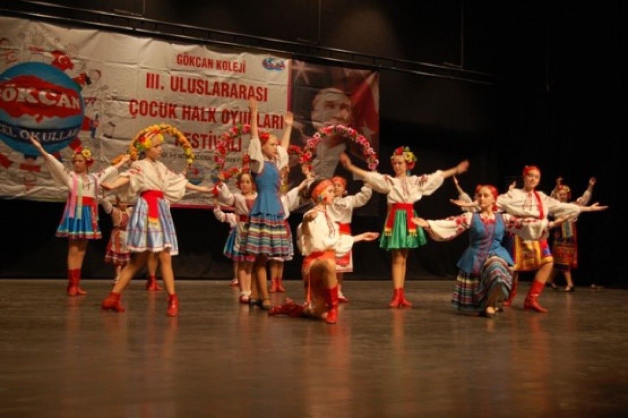 Gökcan Koleji Uluslararası Ç.H.Oyunları festivali 9