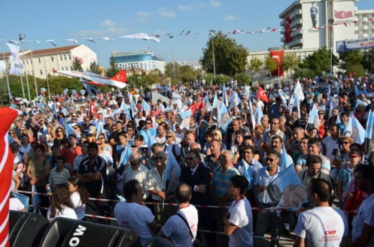 CHP BÜYÜKÇEKMECE İLÇE ÖRGÜTÜ 1