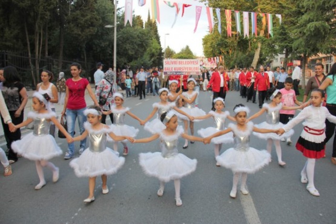 52. Yoğurt Festivali Kortejle Başladı 18