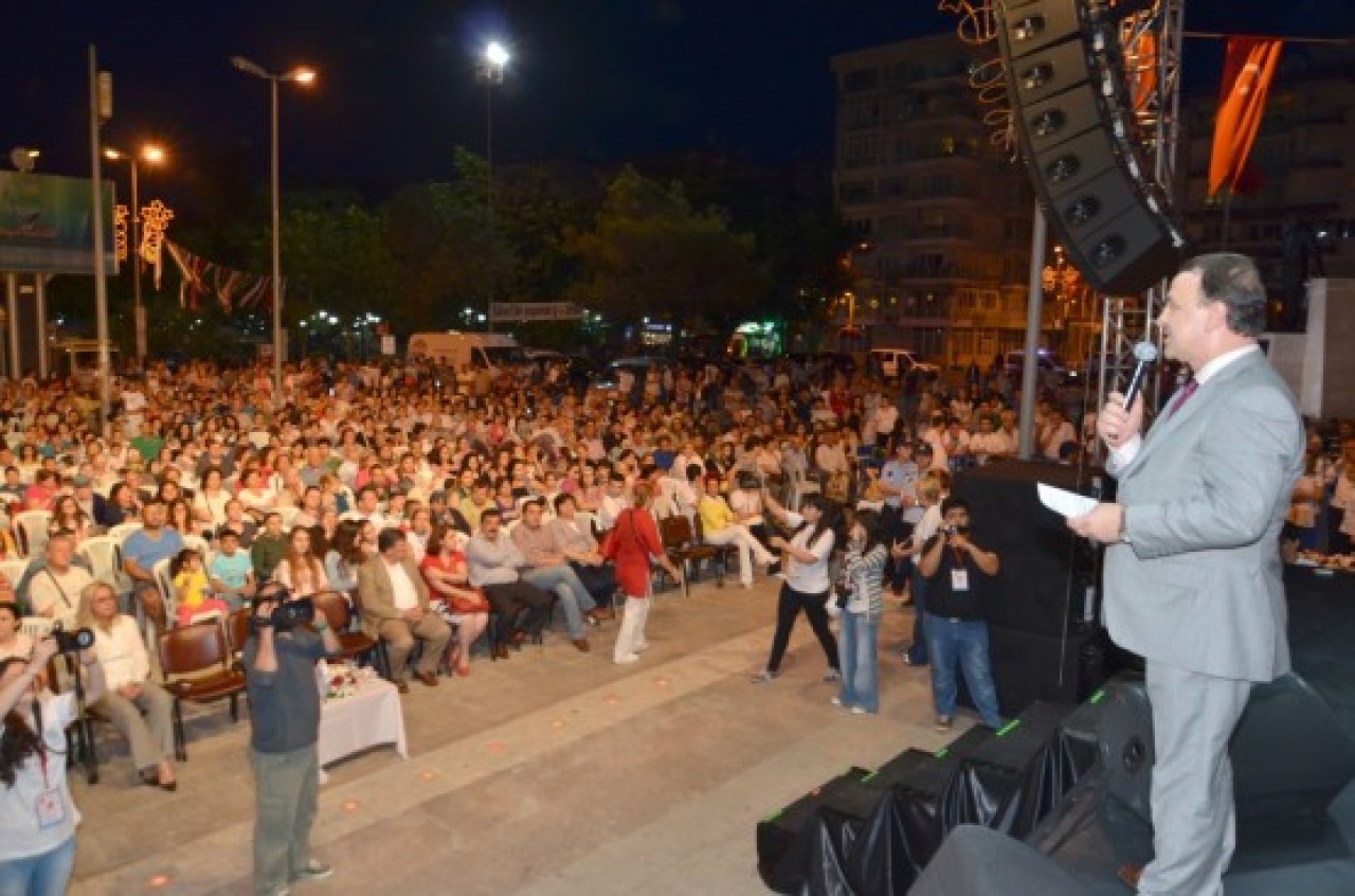 Festival coşkusu yerel seslerle devam ediyor 2