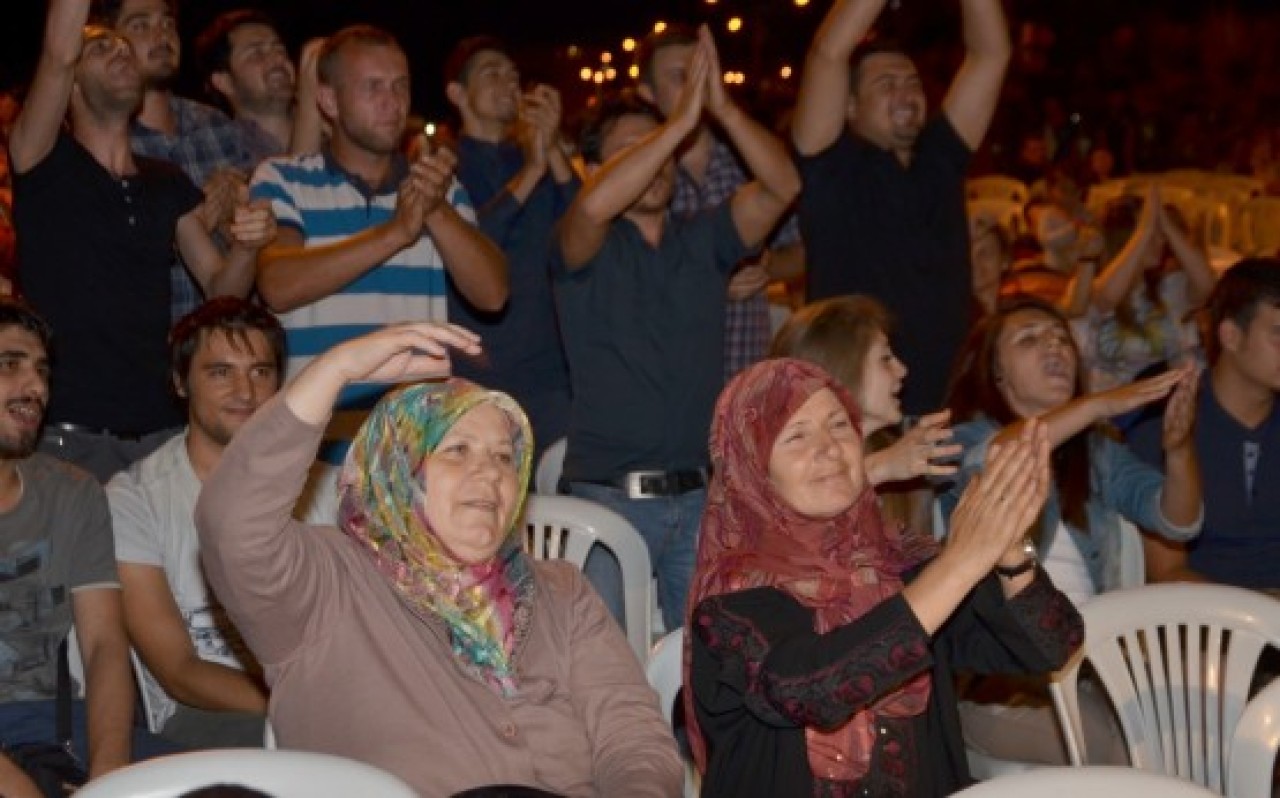 Festival coşkusu yerel seslerle devam ediyor 30