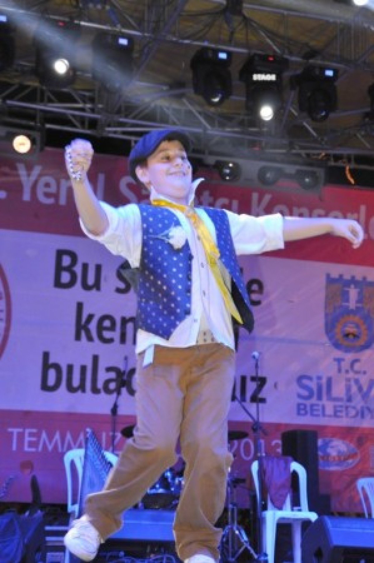 Festival coşkusu yerel seslerle devam ediyor 4