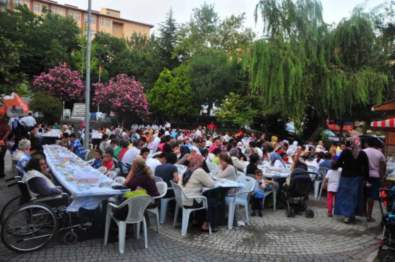 “Ramazan Beylikdüzü’nde yaşanır” 11