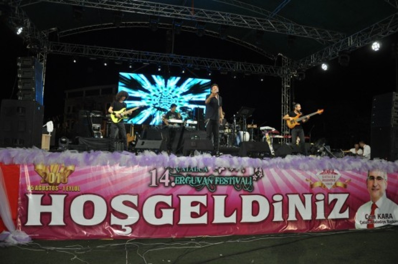 Festivale Demet Akalın damgası 5