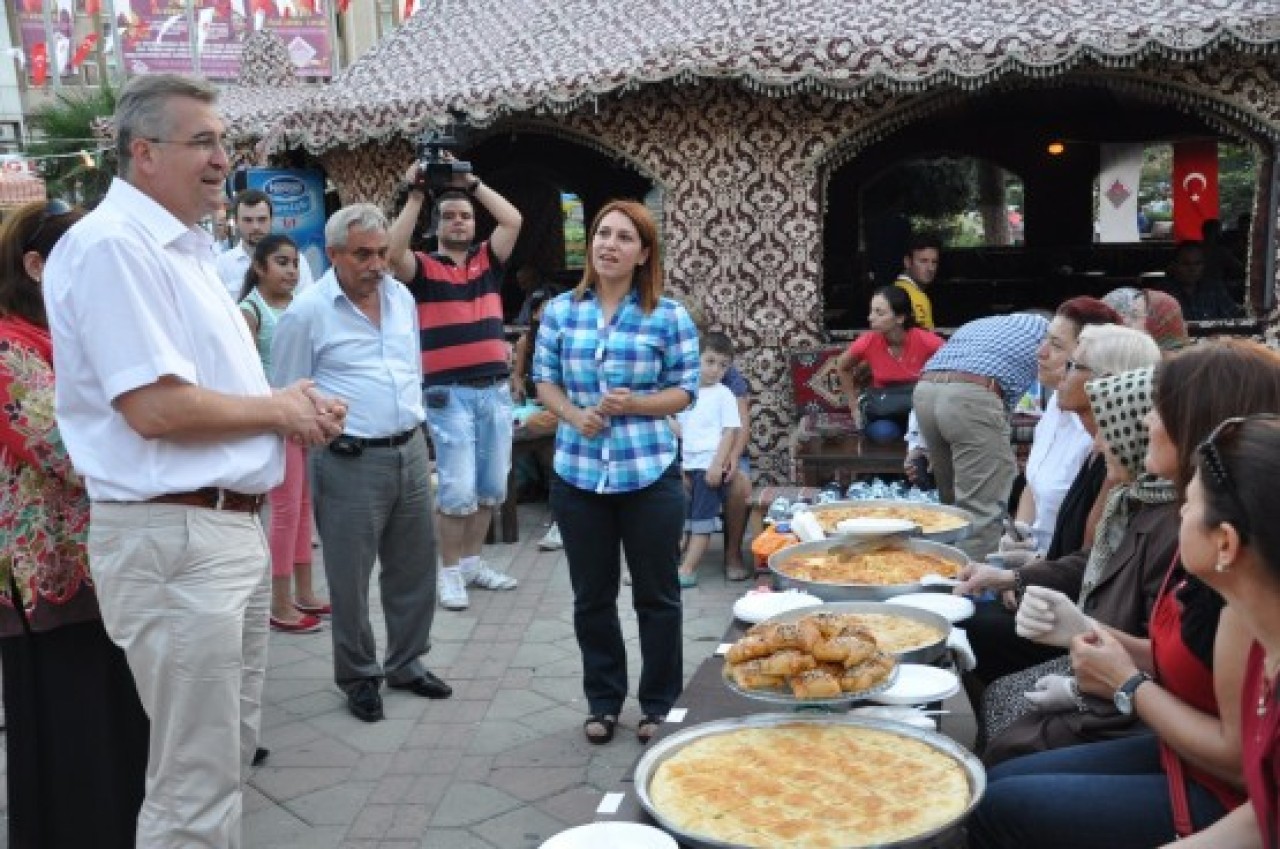 14. ERGUVAN FESTİVALİNDE ETKİNLİKLER SÜRÜYOR 1