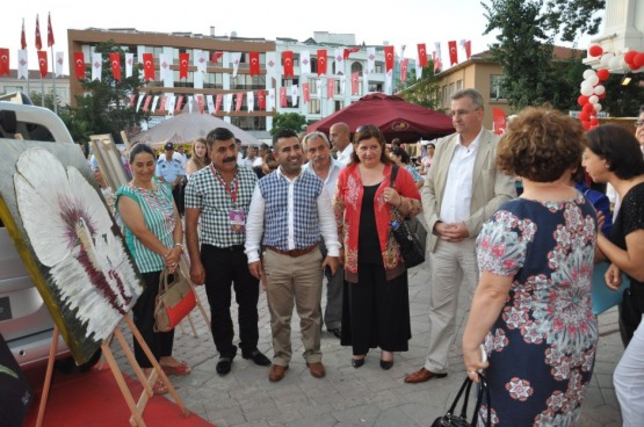 14. ERGUVAN FESTİVALİNDE ETKİNLİKLER SÜRÜYOR 13