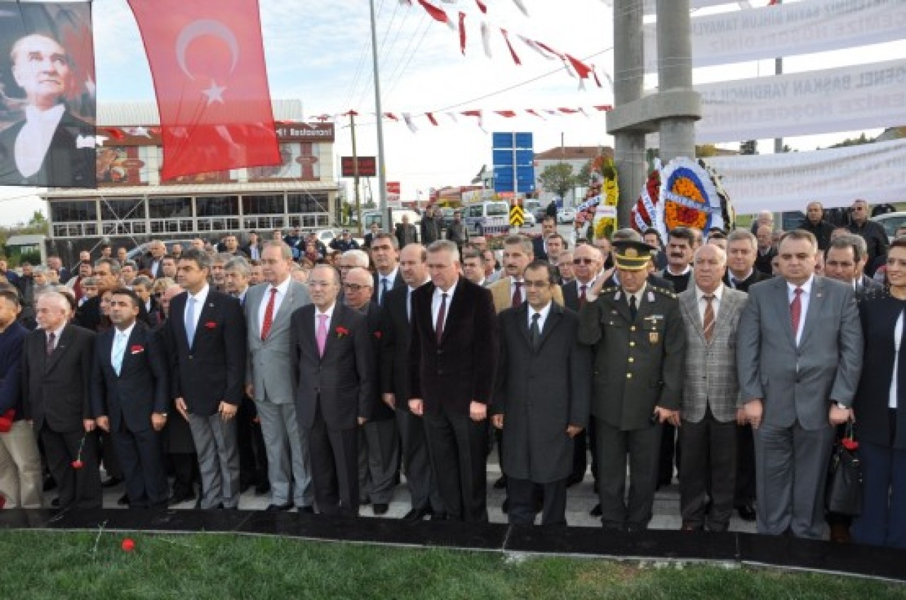 Çatalca'da 1 günde 3 açılış... 3