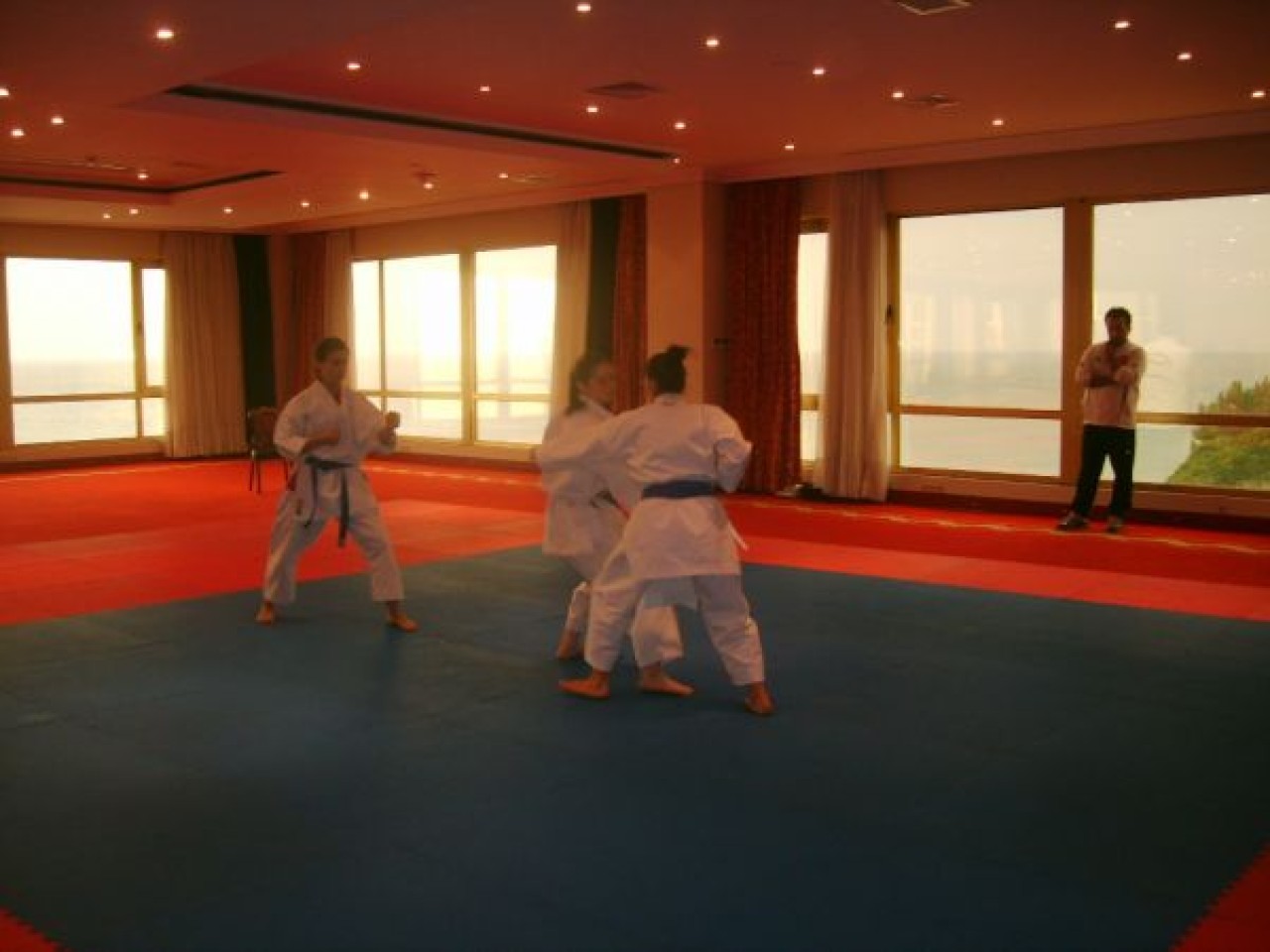 KARATE MİLLİ TAKIMI KAMPTA(ARTEMİS HOTEL-KUMBURGAZ 10