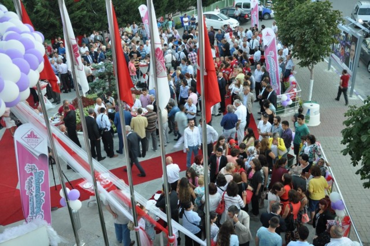 ERGUVAN FESTİVALİ MUHTEŞEM BAŞLADI 20