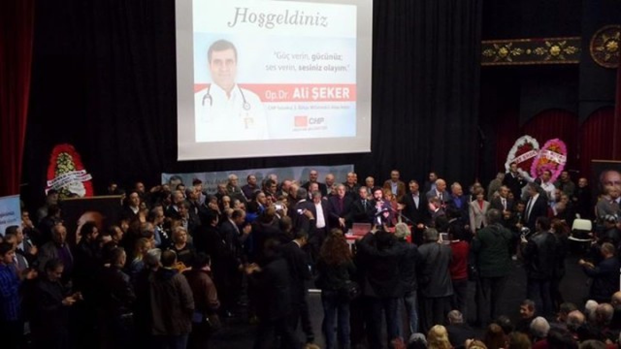 Op.Dr. Ali Şeker CHP'den İstanbul 3. Bölge Milletvekili aday adaylığını 19