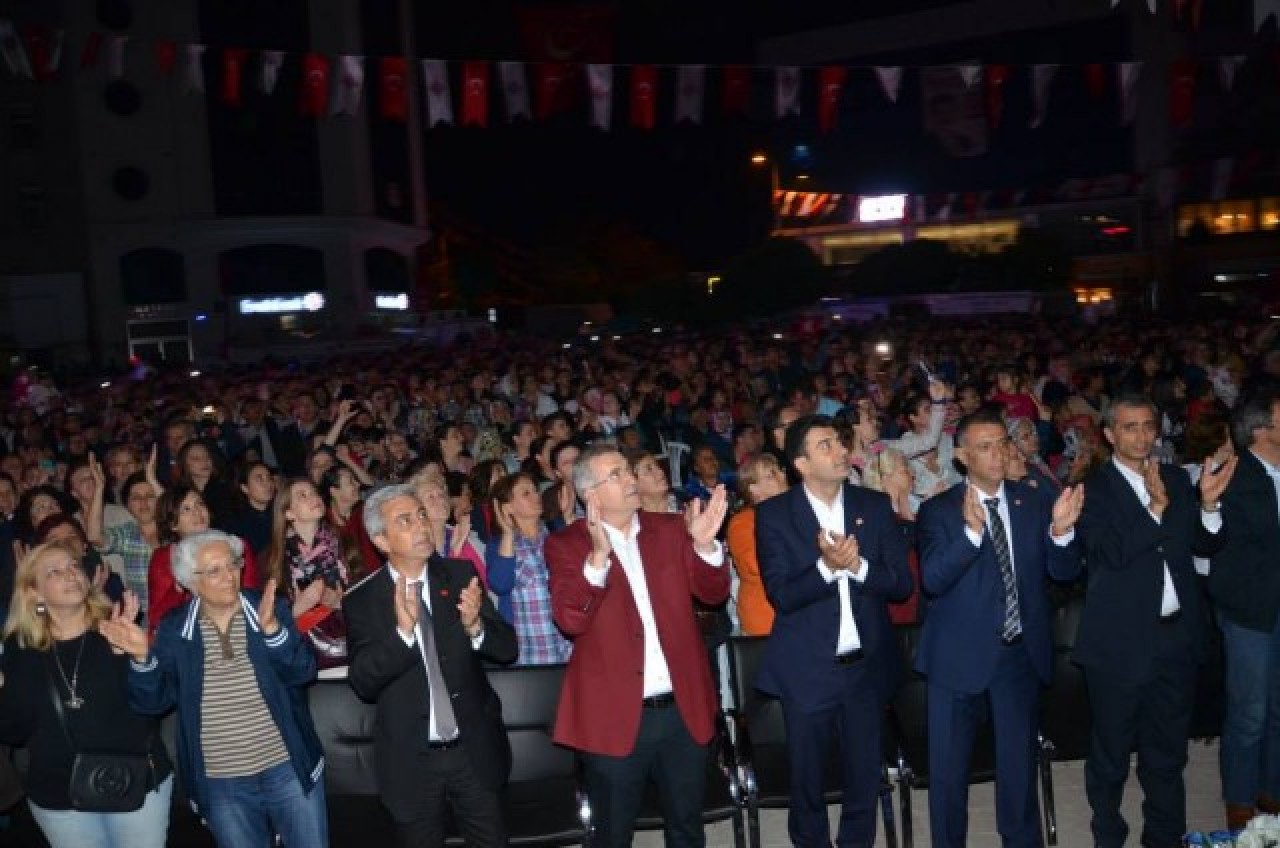 19 Mayıs Akşamında Çatalca’da Gençlerin Coşkusu Vardı 9