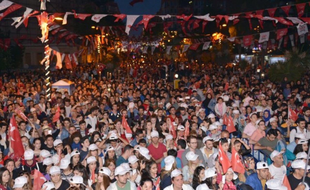 Avcılar Belediyesinden Muhteşem Gençlik Şöleni 6