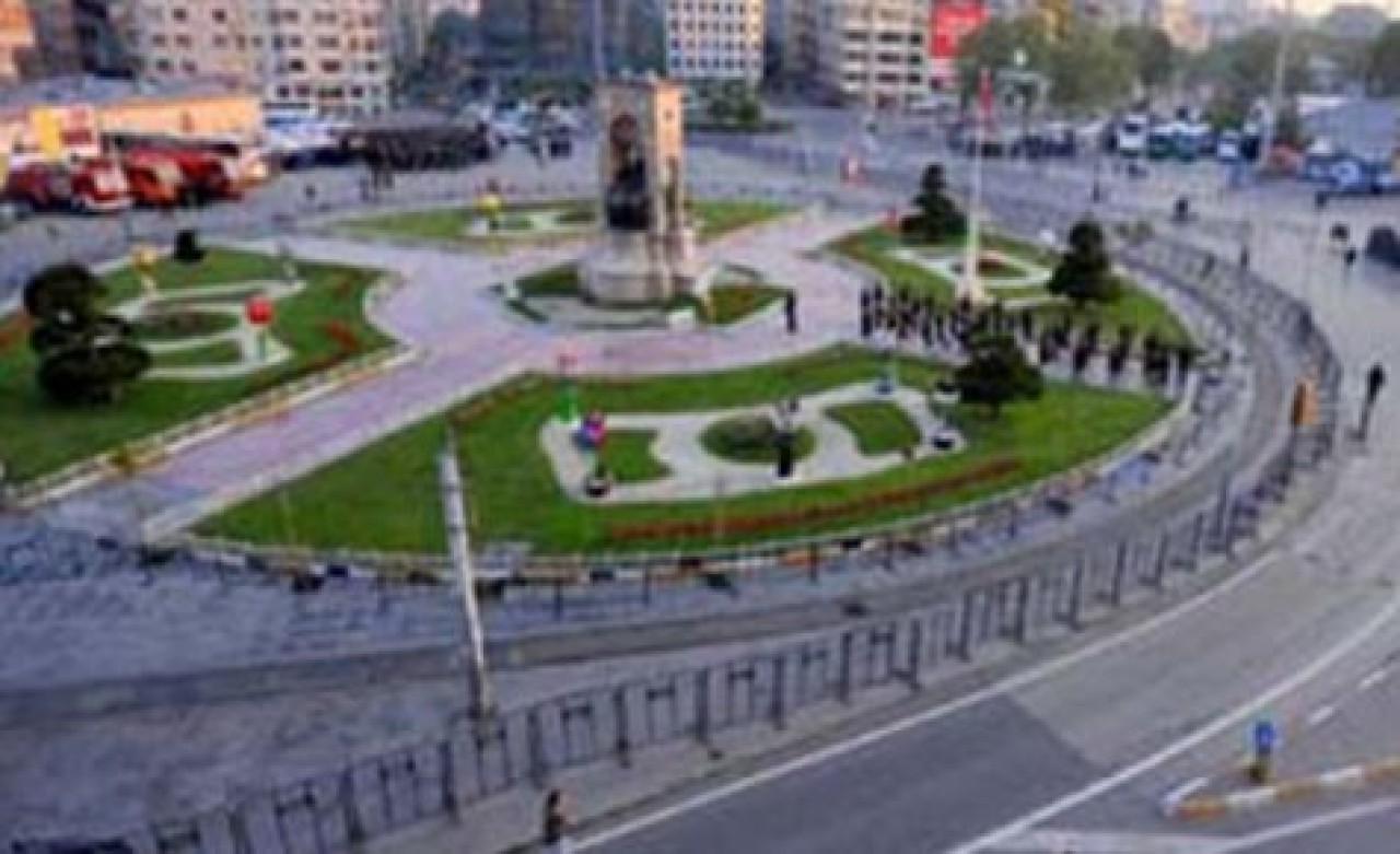 Taksim Meydanı yayalaştırılıyor