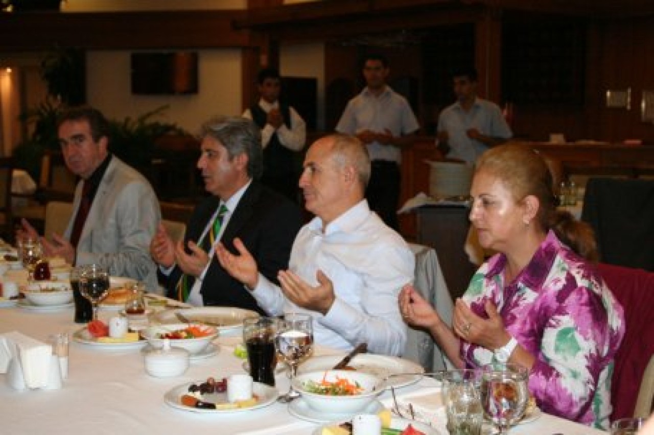 son iftar Adliye mensuplarına…