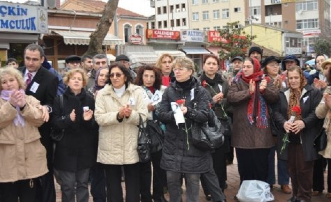 Uğur Mumcu Silivri'de anıldı...