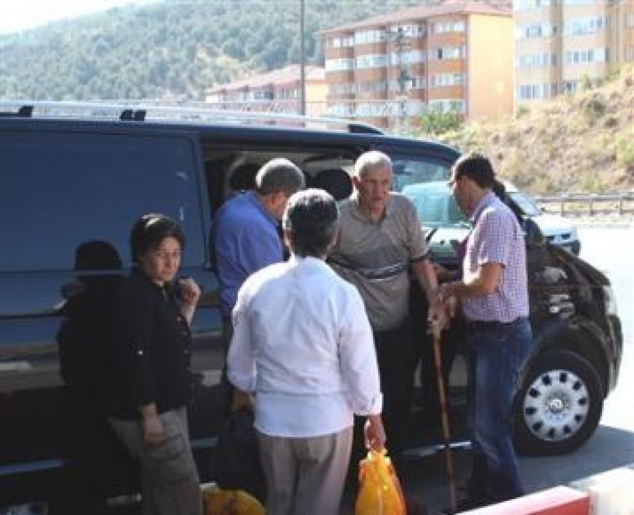 Öcalan'ın Ailesi İmralı'ya Gidiyor