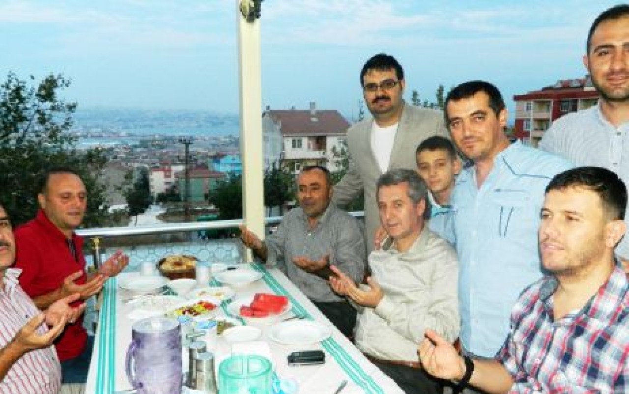 Mustafa Alkan’dan geleneksel iftar