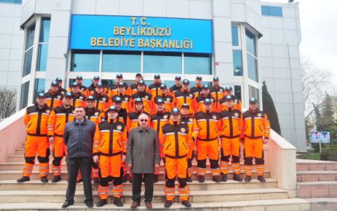 HER MAHALLEYE AFET GÖNÜLLÜLERİ…