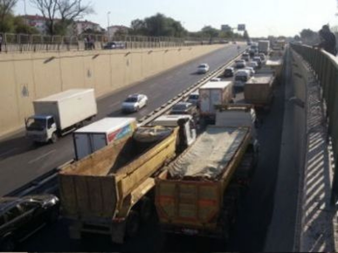 Trafik Kazaları 'Uyarı Sistemi' ile Önlenecek