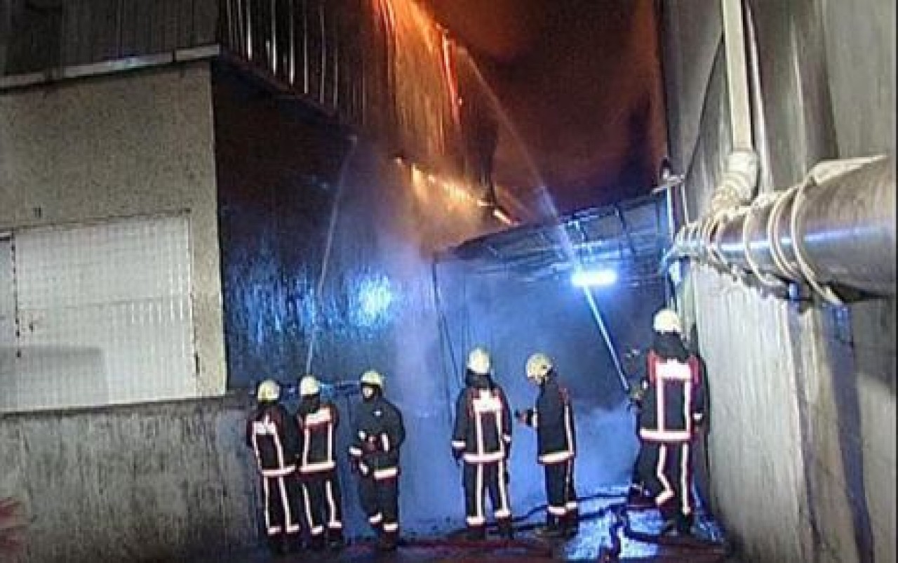 İstanbul'da Korkutan Yangın