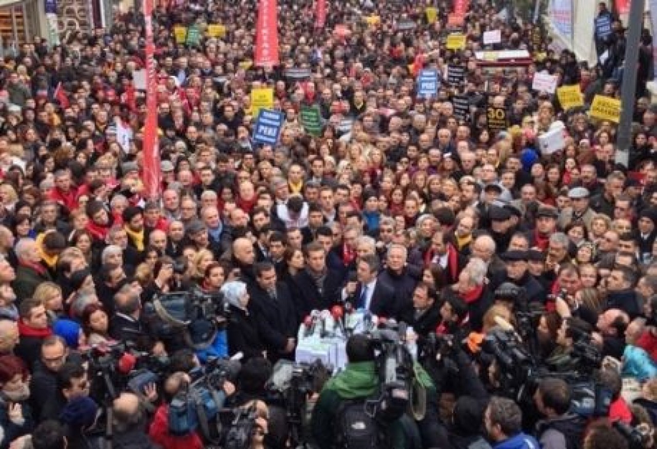 CHP'liler Taksim'de