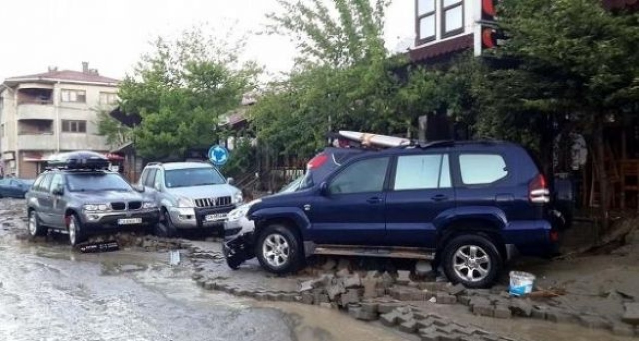 Gökçeada'yı Sel Vurdu