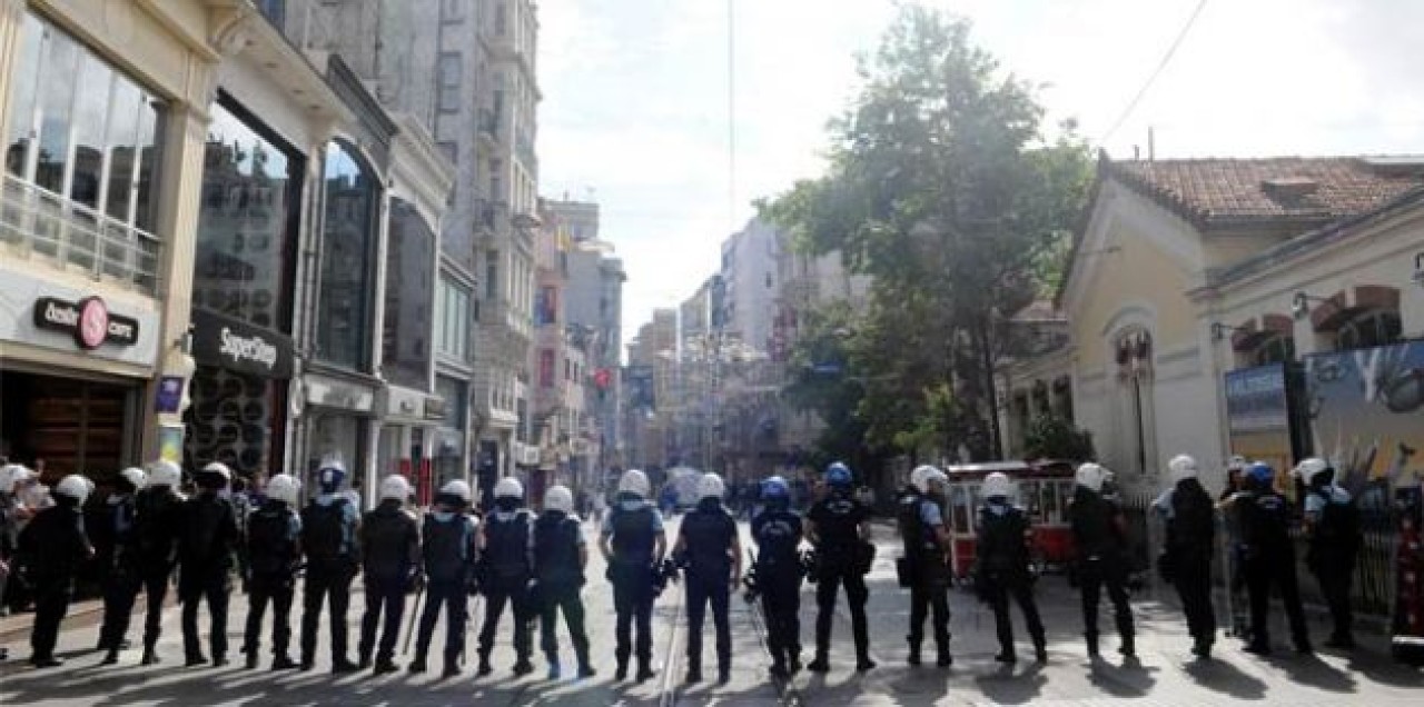 İstanbul, Ankara ve Adana'da polis müdahalesi başladı