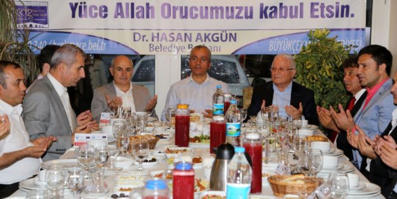 Büyükçekmece protokolü iftarda buluştu