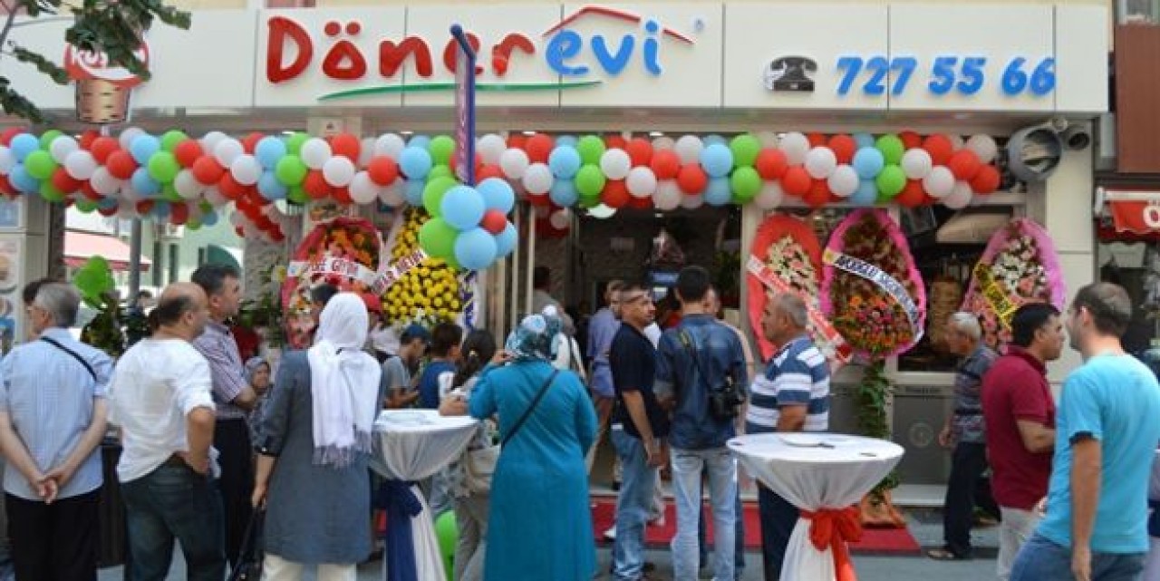 DÖNER  KÖŞEM’DE YENİR!