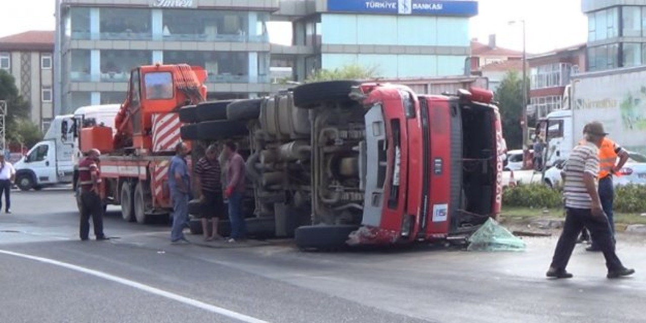 TIR VİRAJI ALAMADI!