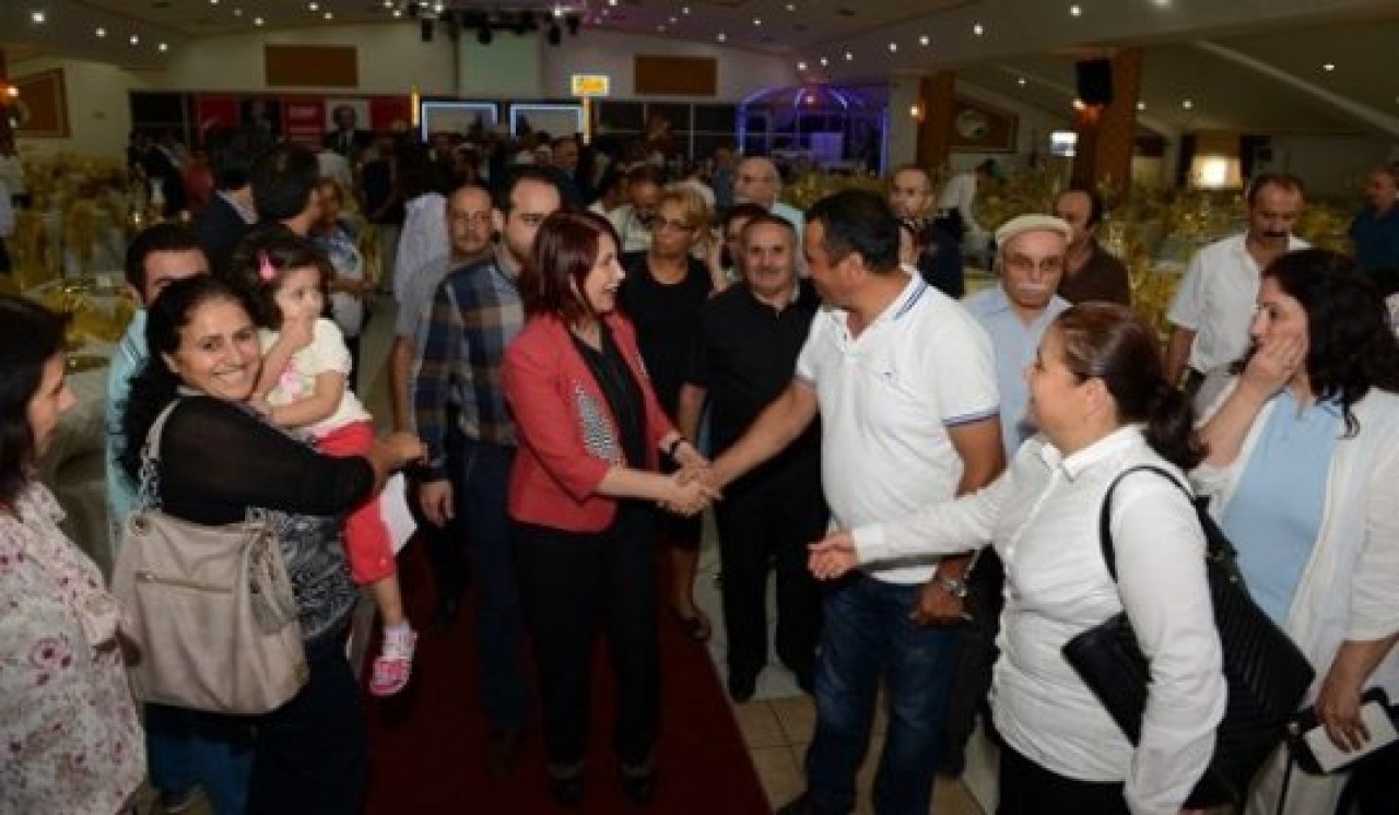 Handan Toprak Benli'ye yoğun ilgi