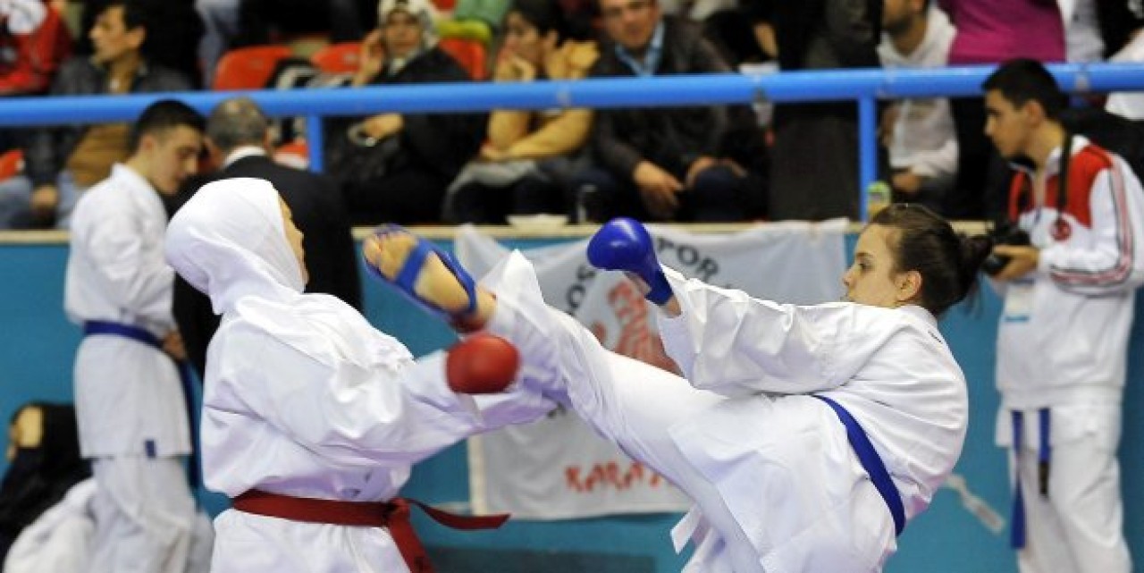 Büyükçekmece Karate  Şampiyonası'na damgasını vurdu