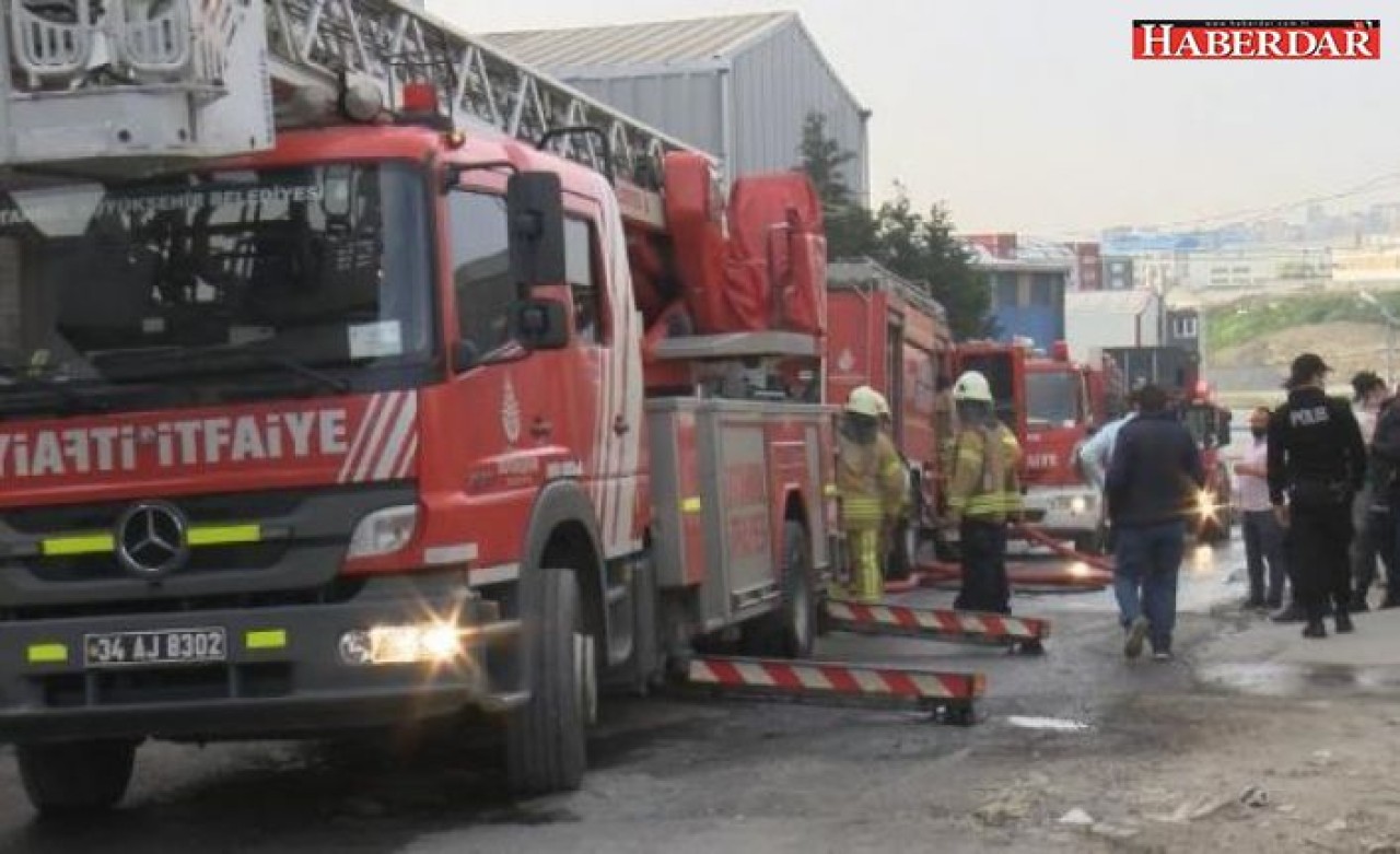 Esenyurtta iş yerinde korkutan yangın