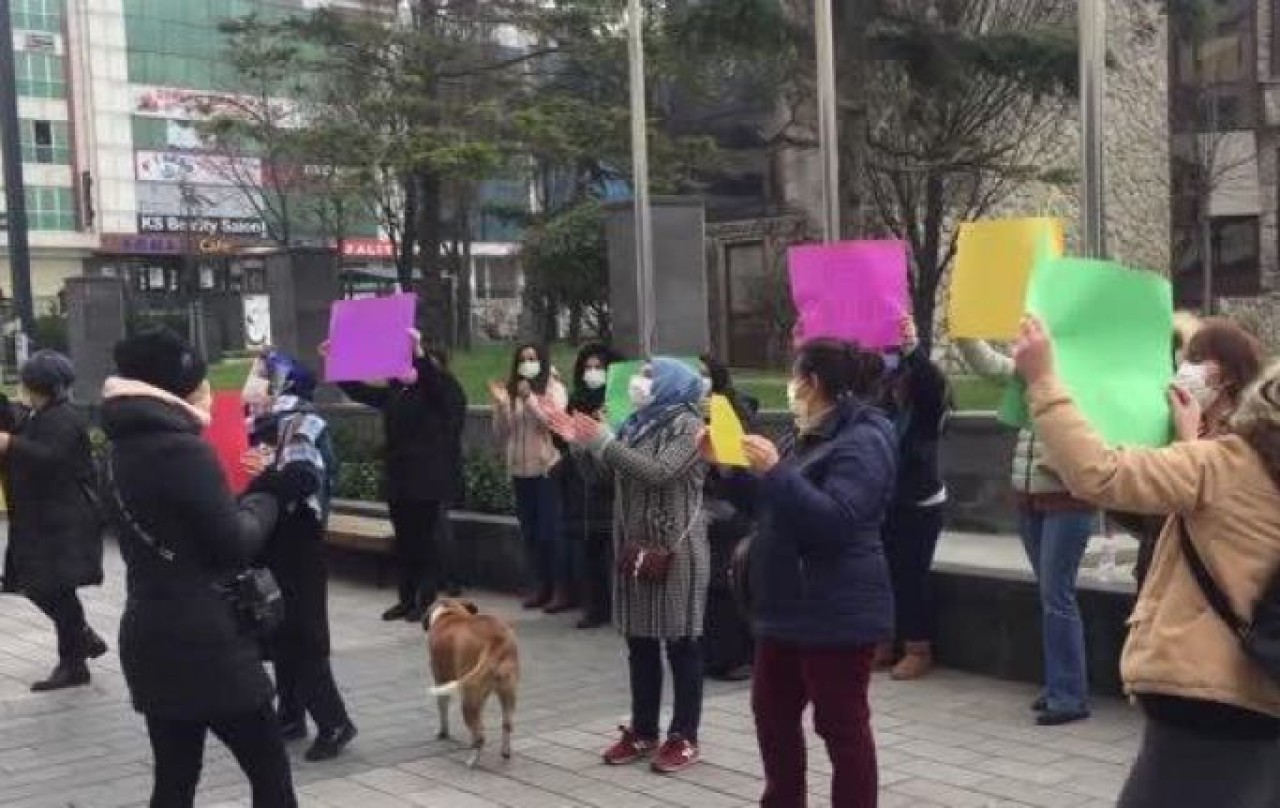 Esenyurtta veliler kreş ücretine zammı protesto etti