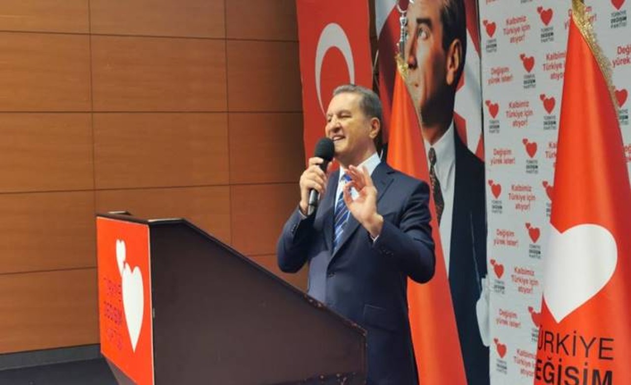 Mustafa Sarıgül TDP Kurucuları ile değerlendirme toplantısı