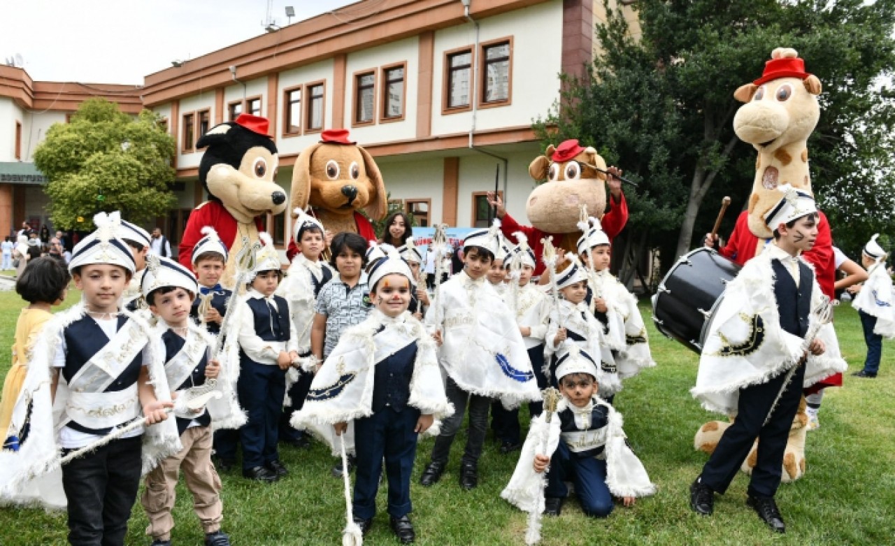 ESENYURT’TA SÜNNET ŞÖLENİ