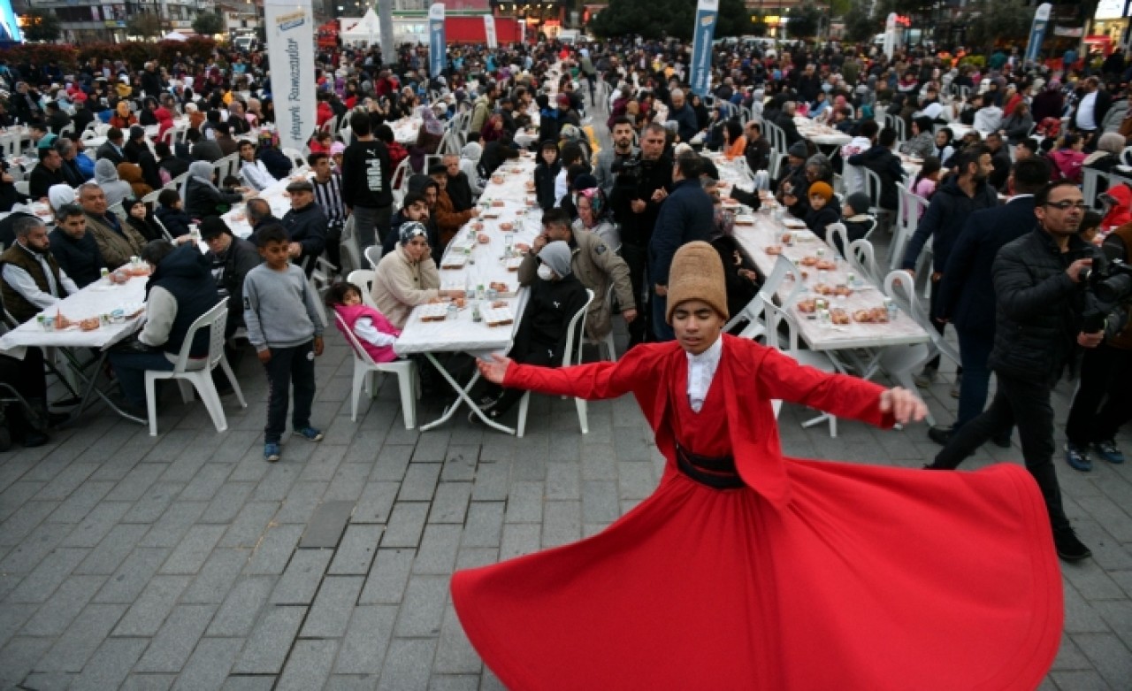 Halil İbrahim sofrası kuruldu