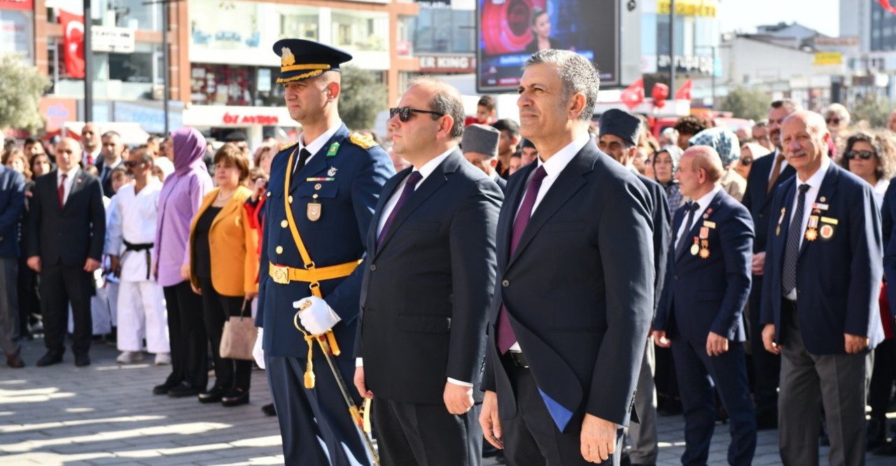 Esenyurt’ta 100. yıl coşkusu