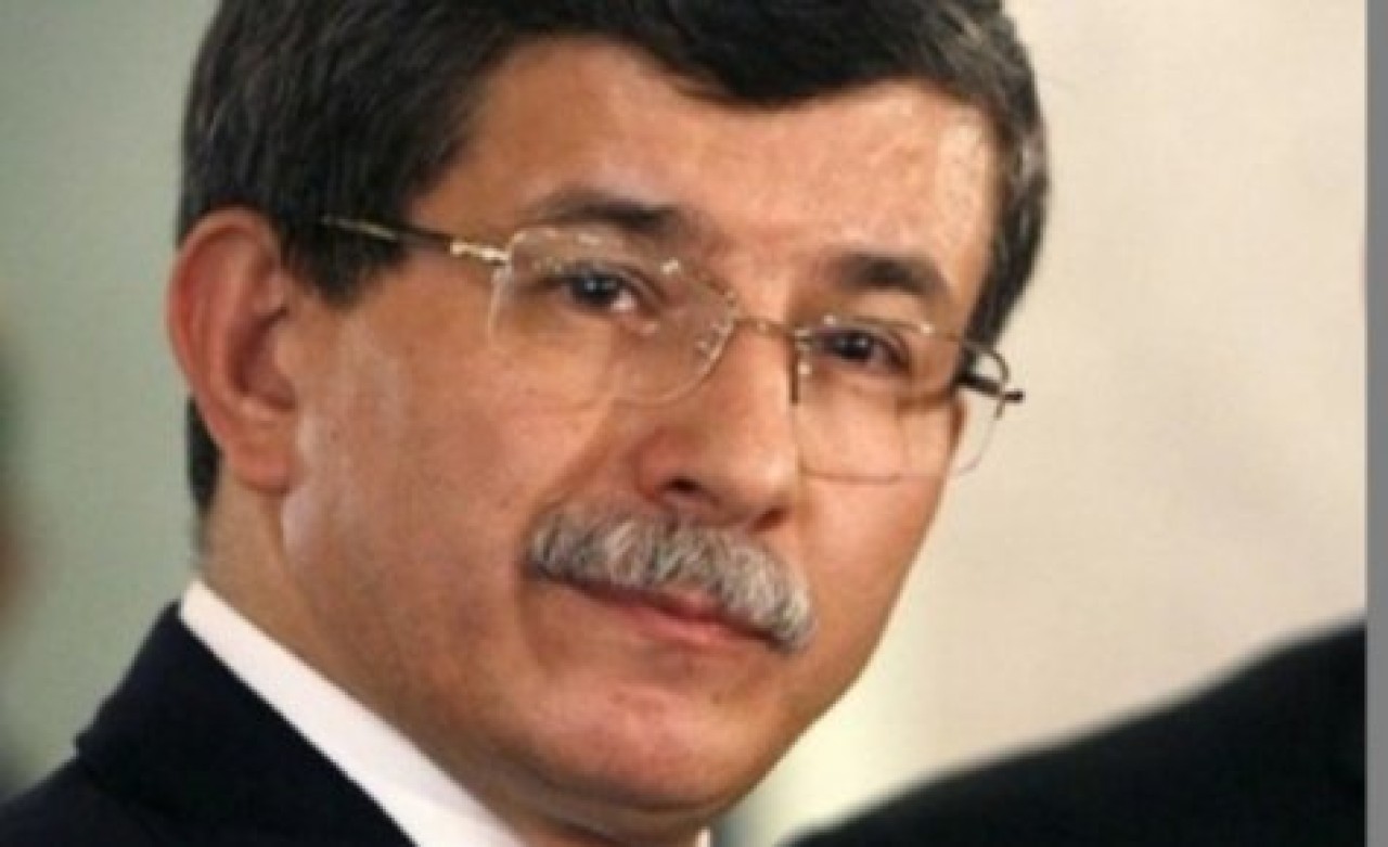 Davutoğlu: İsrail'le barışma niyetimiz var