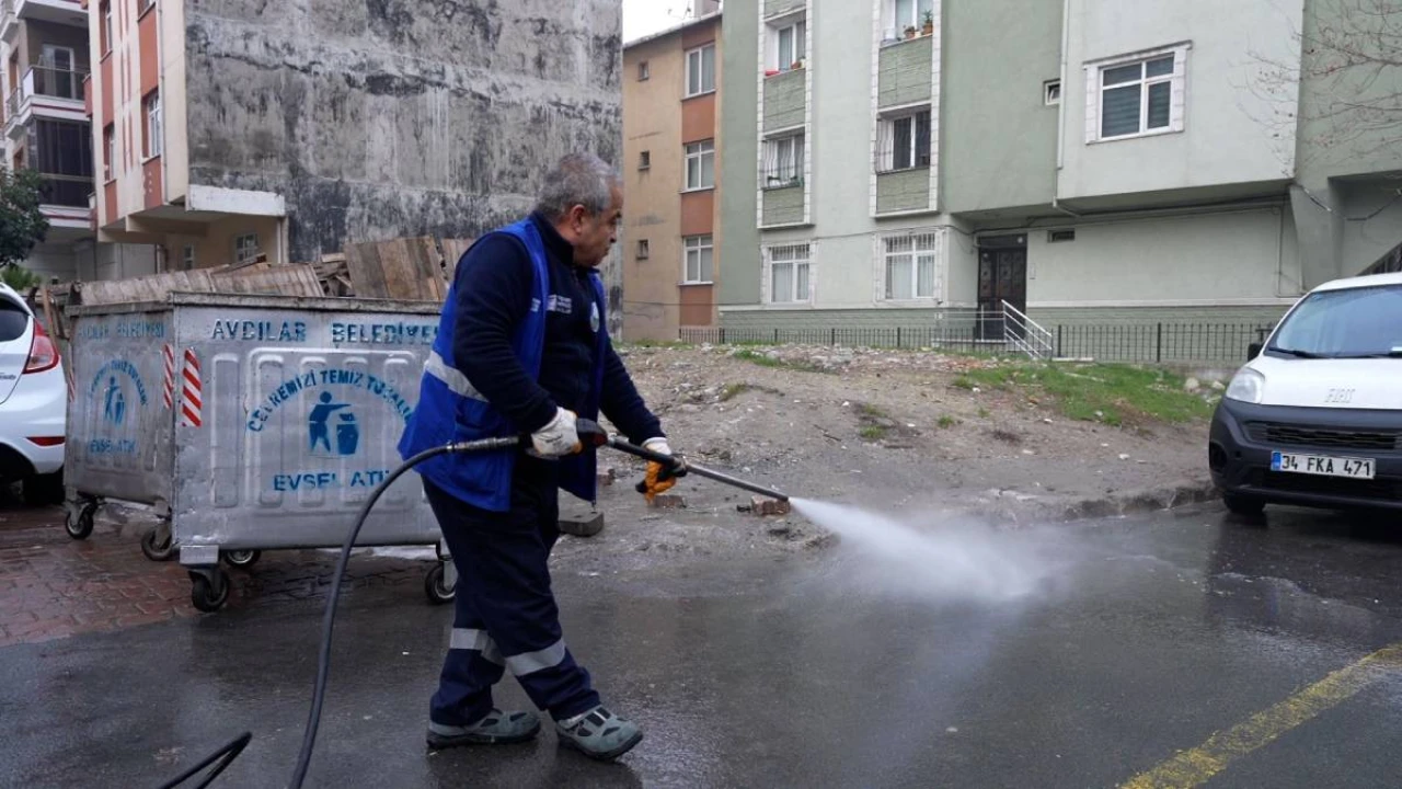 Mahalle Hizmet Seferberliği hız kesmeden devam ediyor