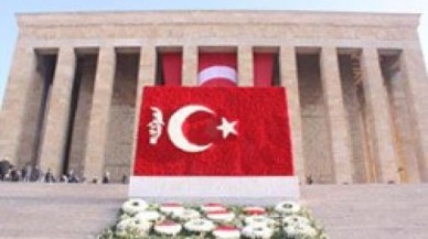 Anıtkabir 60 yıl önceki gibi