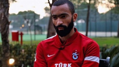 Bosingwa: Ersun Yanal farklı