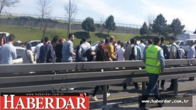 İstanbulda metrobüs yolunda kaza