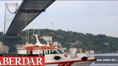 İstanbul Boğazında korku dolu anlar: 2 kayıp