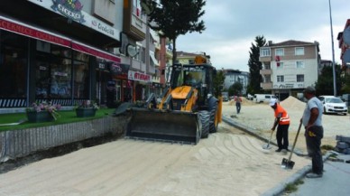 Büyükçekmece’de yol çalışmaları devam ediyor