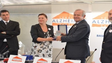 Alzheimer hastalarını unutmadılar