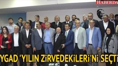 İYGAD Yılın Zirvedekilerini seçti