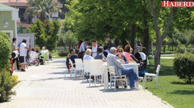 Akgün, Meclis toplantılarını parklara taşıdı