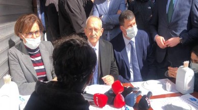 Kemal Kılıçdaroğlu Kadıköyde esnafı ziyaret etti